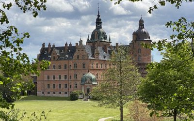 Historiske danske slotte og underholdningsoplevelser for internationale rejsende